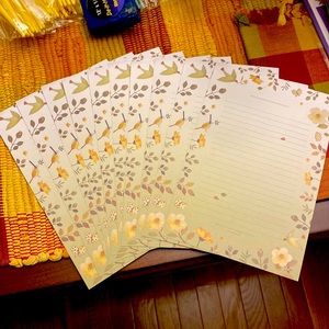 Beautiful stationary for your Mom, friend or whoever sends messages personal